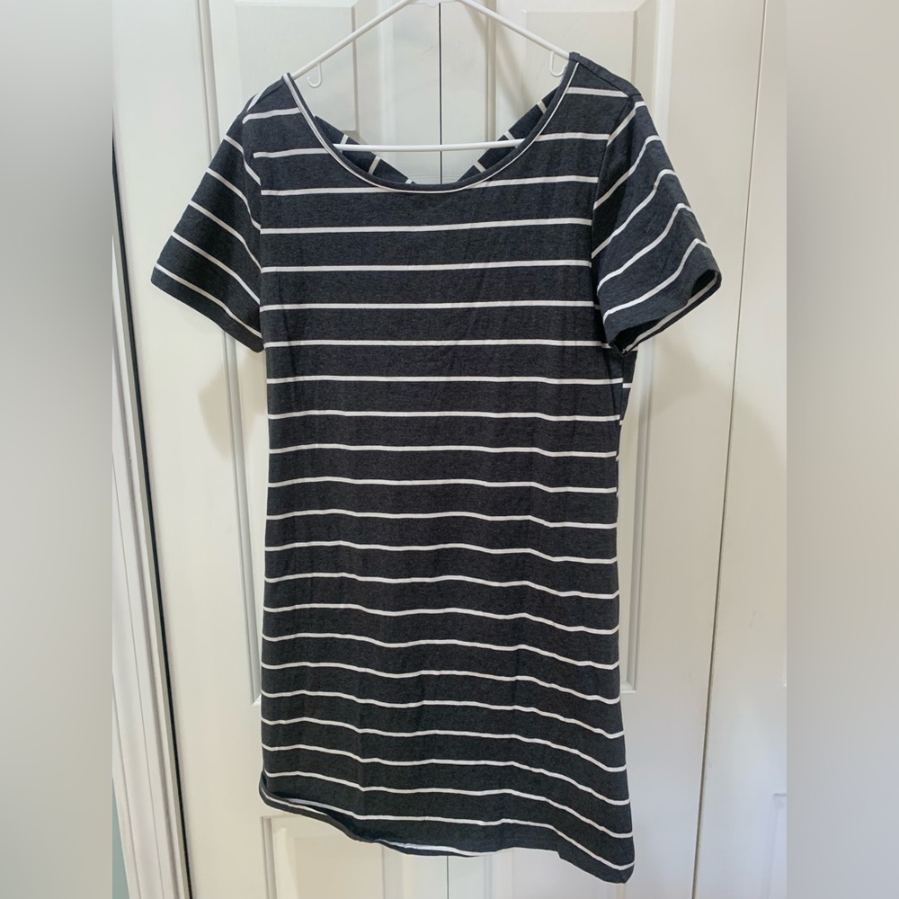 Feager stripe dress with criss cross back size Large